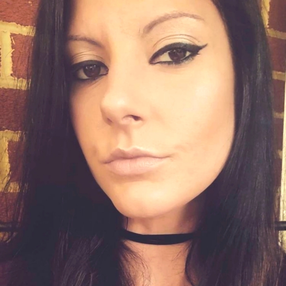 Meet your Posher, Jacqueline